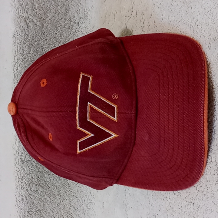 Vt - Hat